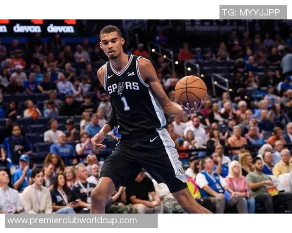 2015年NBA总决赛回顾马刺与热火的巅峰对决与传奇时刻 2015年NBA总决赛回顾马刺与热火的巅峰对决与传奇时刻